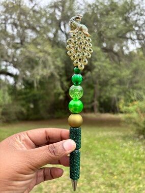 Handcrafted Green Rhinestone Peacock Beaded Decorative Pen
